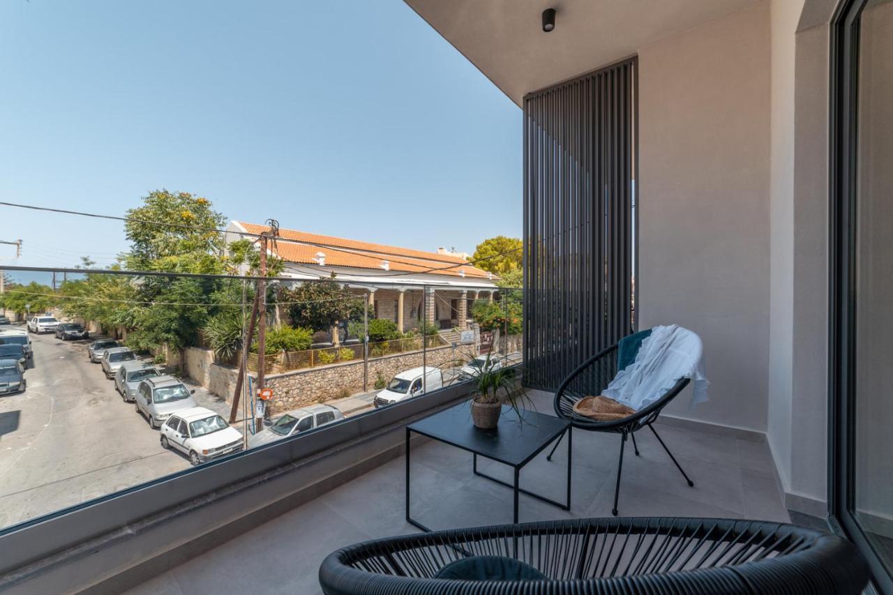 Brand New Suites In City Center Iraklion Buitenkant foto